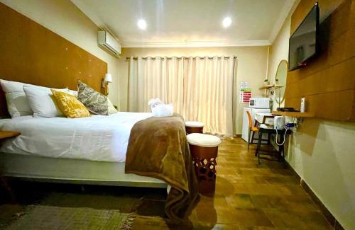 Rustenburg House | Swane’s guesthouse