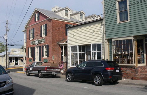 Swansboro Cottage | Swansboro Historic District -Walk To The Water/Restaurants