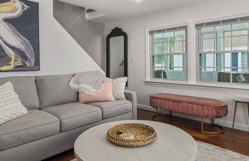 Rye Cottage | Sweet beach cottage with a short walk to the ocean!