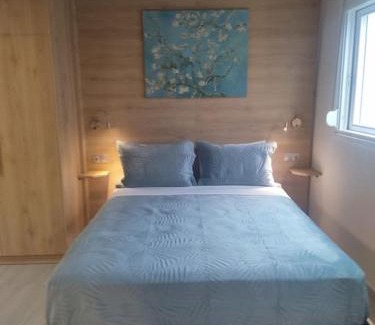 Heraklion Ski Chalet | Sweet cottage in Chanioporta