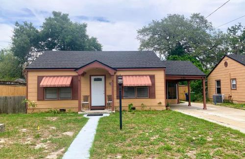 Winter Haven House | Sweet Cottage