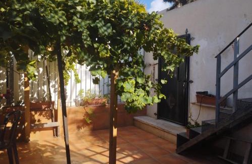 Acre House | Sweet Little House