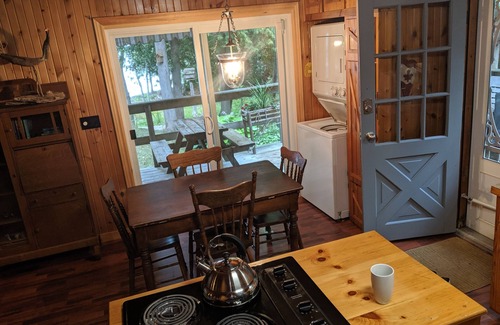 Lion's Head Cottage | Sweet Maple B.T.B - Cozy Cottage On Georgian Bay In Very Private Cape Chin South