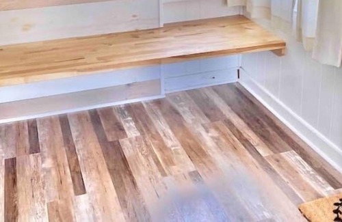 Waterville Apartment | Sweet Retreat 1: 3 BDR Stylish & Cozy Min To Colby