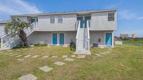 El Centro Beach House | Sweet Retreat by Sand Seeker Vacations