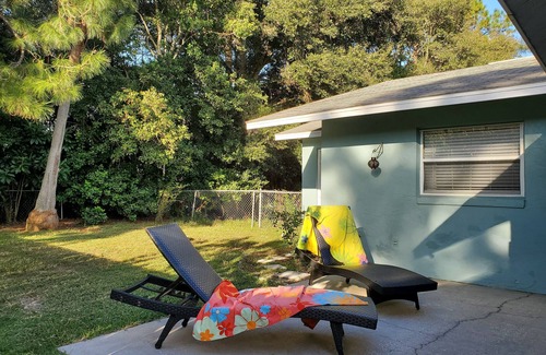 Homosassa Villa | Sweet Retreat! Gulf beaches, scalloping, manatees, theme parks, kayaking!