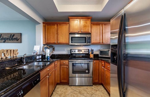 Ruskin Apartment | Sweet Retreat Tampa Bay - Little Harbor Beach Resort - Waterfront Sleeps 7