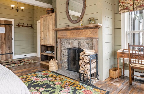 Sylva Cabin | Sweet Shrub Cabin: A peaceful sanctuary in Balsam Mountain Preserve