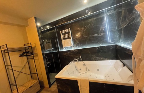 Plantieres Queuleu Apartment | Sweet Spa au Coeur de Metz