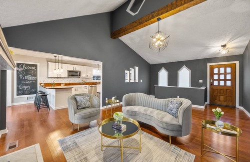 Lilburn House | Sweet Summer Night Stays for Families and Friends!