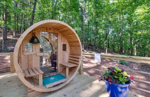 Groveoak House | Sweet Tiny House Nestled Among the Towering Trees in Alabama