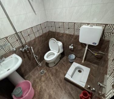G-9 Sector House | Sweet Villa Guest House Islamabad