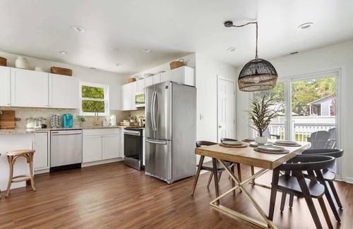 Old Village House | Sweetgrass Haven | 4BR in the Heart of Old Village
