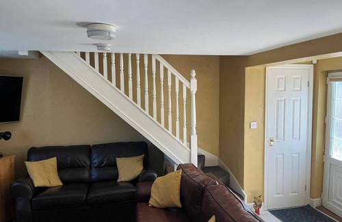 Louth Cottage | Sweetpea Cottage - Sleeps 5, Parking & Pets Ok