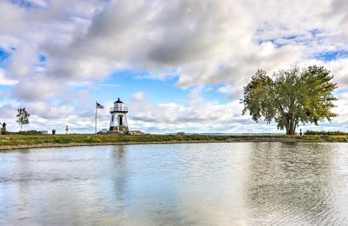 Port Clinton House | Sweetwater Hideaway - Blocks to Lake Erie!