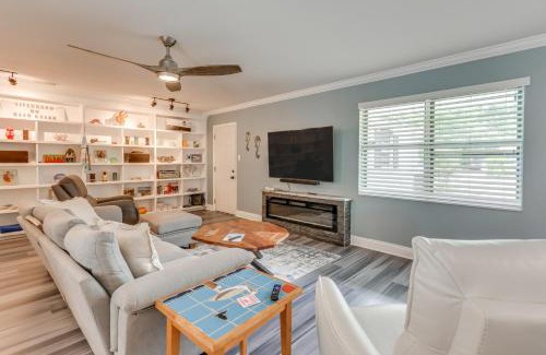 Northeast Pensacola House | Swim, Golf and Relax Family-Friendly Pensacola Gem