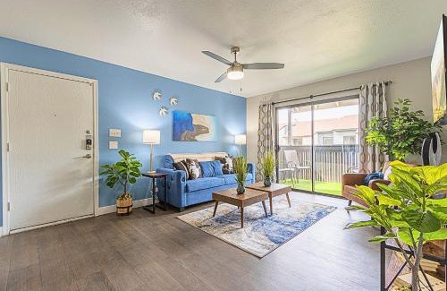 Paradise Valley Village Apartment | Swim & Trail Escape - Work-from-Home Ready with a King Bed & Self Check-In - C257