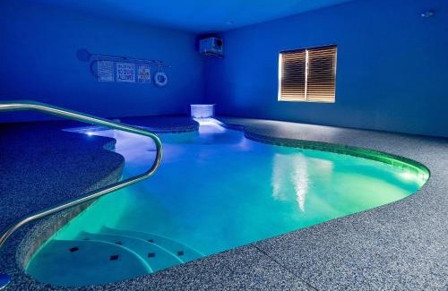 Seymour House | Swimming in the Smokies by American Patriot Getaways