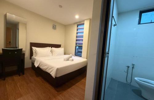 Johor Bahru Hotel | Swing & Pillows - Johor Bahru