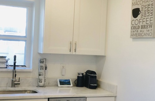 Delray Beach Cottage | Swinton Cottage by Delray Beach w/free parking Unit A