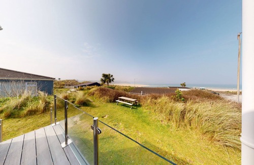Hayle Apartment | Swiss Chalet is a comfortable, spacious and well equipped holiday home.