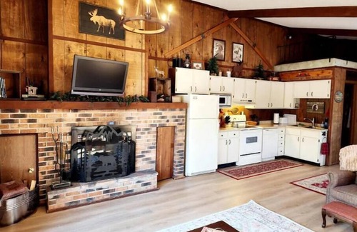 Bessemer House | Swiss Hut Unit 1