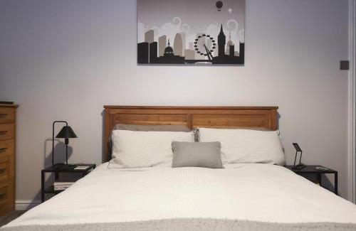 Penarth Apartment | Switchback Stays Marina Apartments