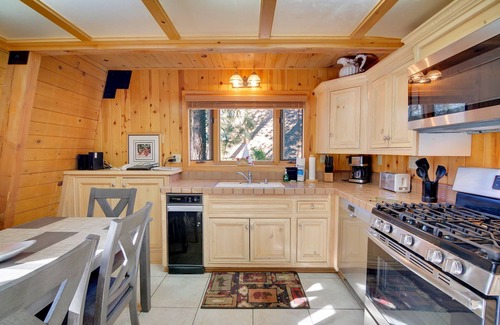 Summit Estates House | Switzerland SKI Chalet #845