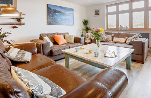 Bwlchtocyn House | Swn Y Mor Bungalow in the beautiful Pwllheli
