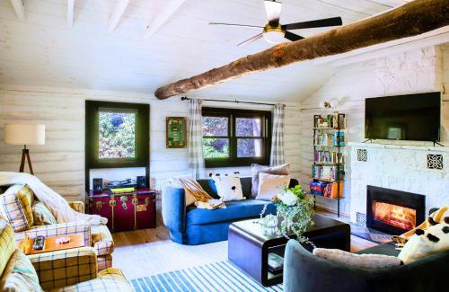 Lake Harmony House | Sycamore Camp - Historic Log Cabin Reimagined