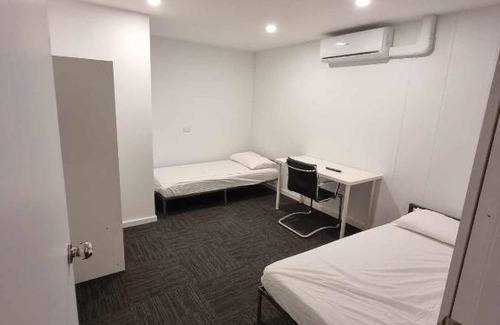 Botany House | Sydney Airport Guest House