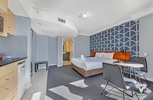 Haymarket Hotel | Sydney CBD | Best Location Studio