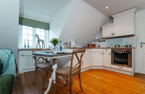 Kleinmorsum Apartment | Sylter Seestern App Hortensie