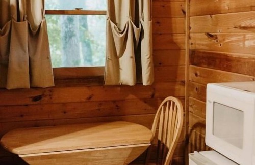 Helen Cabin | Sylvan Valley Lodge & Cellars