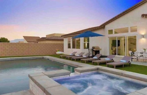Desert Hot Springs House | Sylvanus XXI Outdoor Entertainment