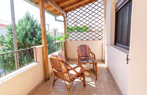 Melissatika House | Sylvi Maisonette Volos