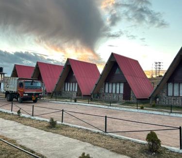 Shillong House | Sylwan-O Sunrise Homestay And Restaurant