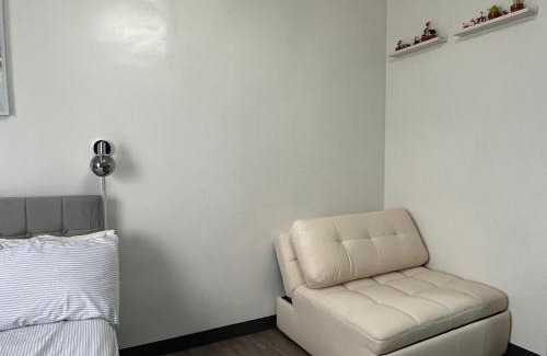 Guadalupe Apartment | Symfoni Nichols #856