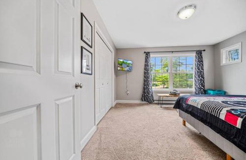 Old Orchard Beach Apartment | Symphonic Serenity-2BR Rhythmic Retreat