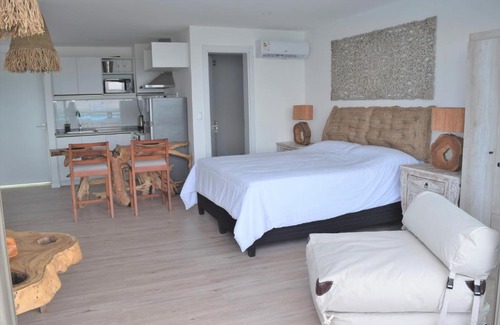 Punta Ballena Apartment | SYRAH Premium B1 - Piscina privada con vista al mar by depptö