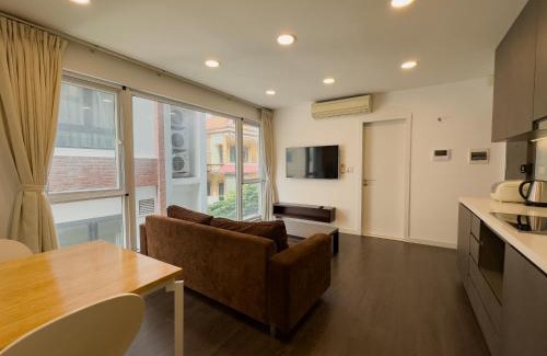 Quang An Apartment | Tô Ngọc Vân - Căn hộ 1 ngủ Hồ Tây