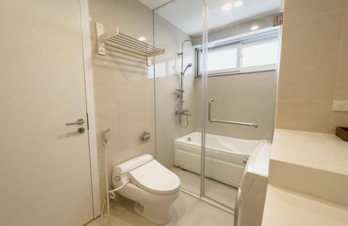 Quang An Apartment | Tô Ngọc Vân - Căn hộ 1 ngủ Hồ Tây