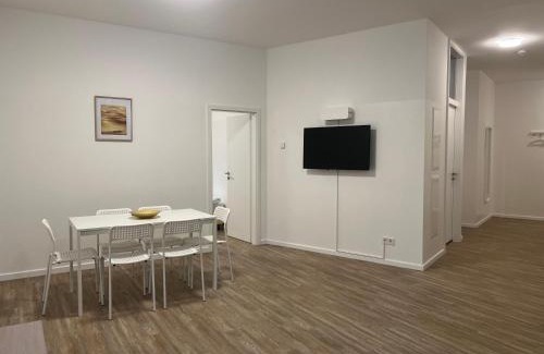 Solingen Apartment | T&K Apartments- 2 Room Apartment - Heart of Solingen