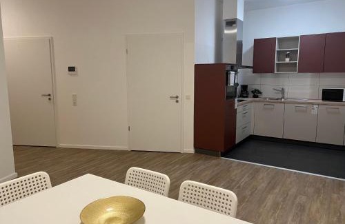 Solingen Apartment | T&K Apartments- 2 Room Apartment - Heart of Solingen
