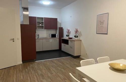 Solingen Apartment | T&K Apartments- 2 Room Apartment - Heart of Solingen