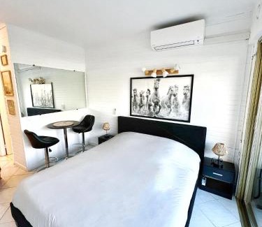 Villeneuve Loubet Beach Apartment | #T03 DUCAL MARINA BAIE DES ANGES avec Terrasse