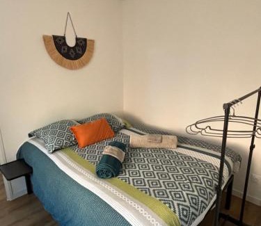 Cany-Barville Apartment | T1 bis chaleureux, en plein centre-ville de Cany