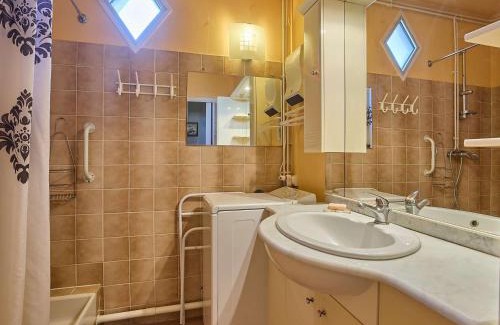 Barbotan-les-Thermes Apartment | T1 bis rénové, balcon, Wifi - FR-1-841-67
