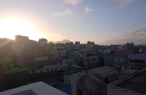 Mindelo Apartment | T1 da Marília fonte frances , terceiro piso a esquerda