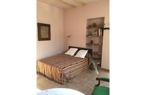 Saint-Jean-Pied-de-Port Apartment | T1Bis in a charming cottage tt comfort center town ST j PIED DE PORTWifi